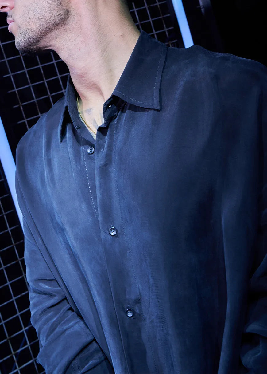 Camisa oversize negra Noir hombre CABARY 100% cupro Barcelona